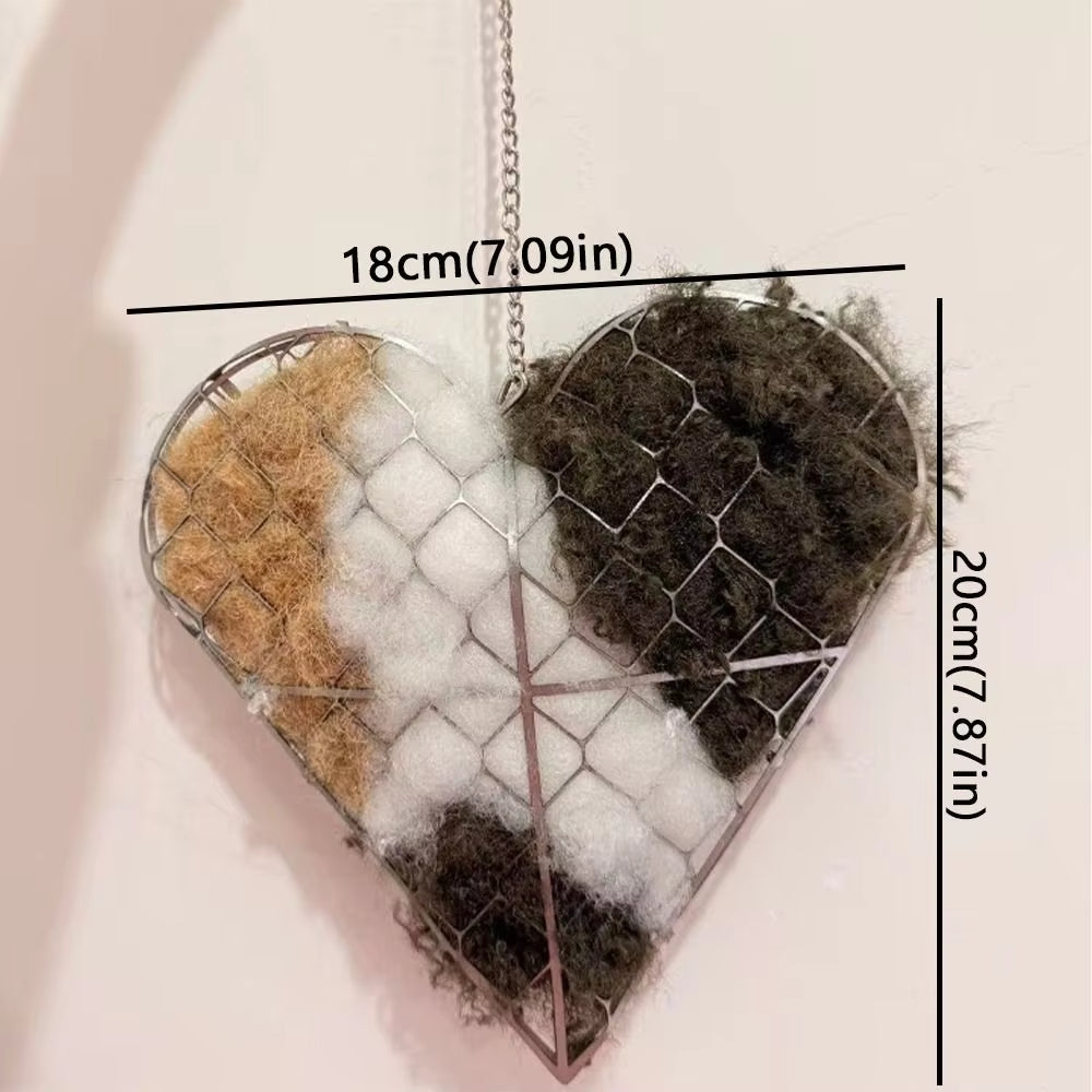 Manto™ Handmade Alpaca Fiber Bird Nesting Heart for Hummingbirds