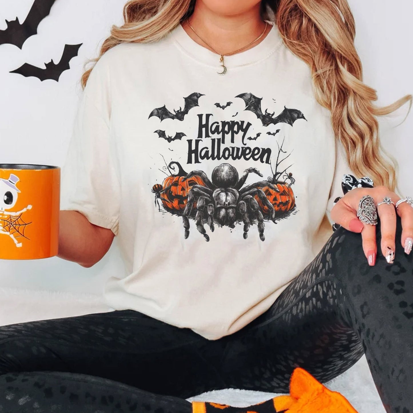 Happy Halloween Cute Spider Mom Costume Graphic Tee