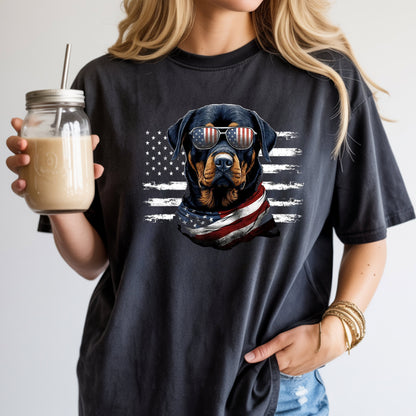 Rottweiler USA Flag T-Shirt: Patriotic Dog Lover Gift