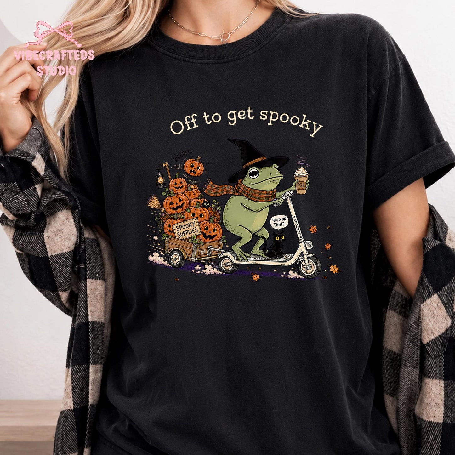 Vintage Halloween Frog Riding Scooter With Pumpkin Cart Shirt